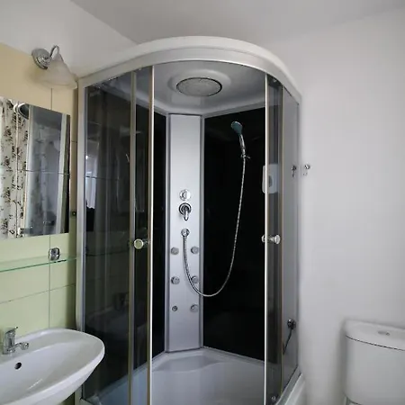 Zosienka Bed & Breakfast 3*