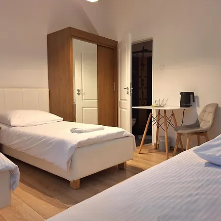 Bed and breakfast Nowa Zosienka 3*