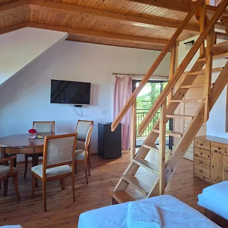 Bed & Breakfast Nowa Zosienka Darmowy Free Parking Gdaňsk