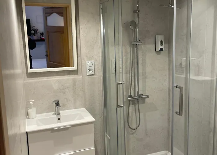 Nowa Zosienka Darmowy Free Parking Bed & Breakfast